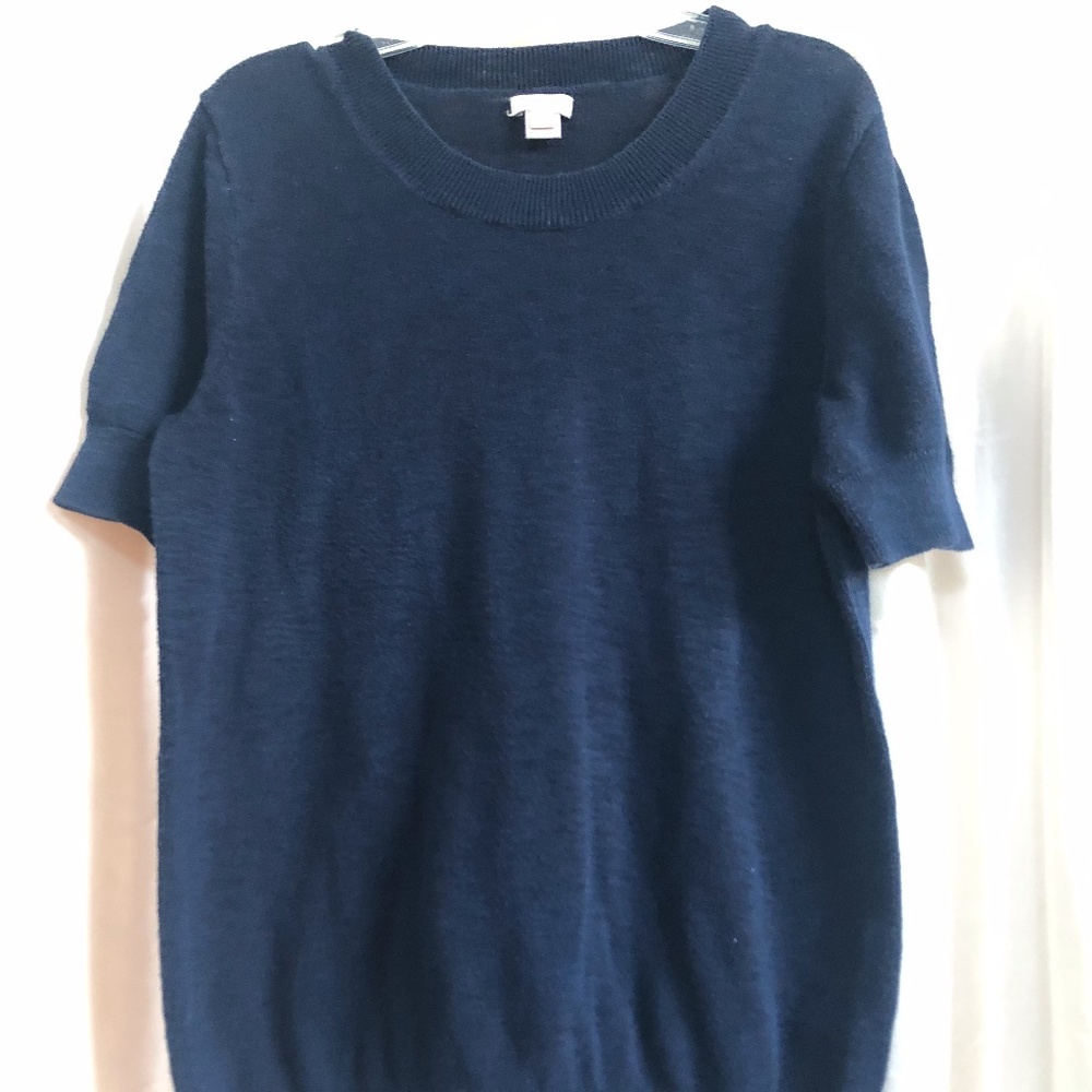J.Crew short sleeve knit.  Easy and comfy.  Medium